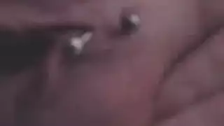 عاهرات الكاميرا يأخذن قضيبًا عشوائيًا أمام العدسة