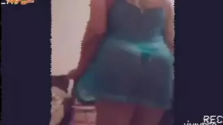 رقصة عريانه