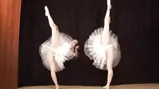 تحدي شرجي لراقصة باليه بقاعدة كبيرة تتحمل كل الأعضاء