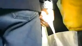 تخون زوجهافي الباص