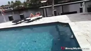نيج الاخ الصغير