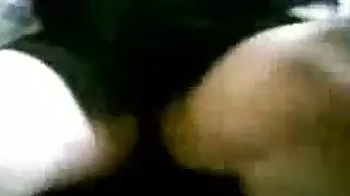 منقبة تتوجع