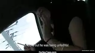 ماراثون كارينا وكريشنا الإباحي بأجساد مدهونة