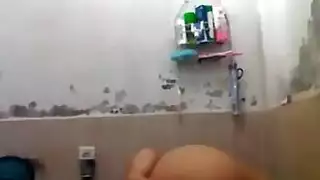 فرك عاري صريح مشهد جنسي واضح