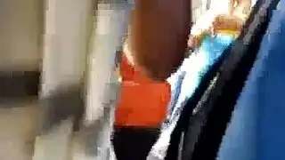 طيز بنت صغيرة عام