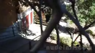 أوجي خارجي: مراهقون يقذفون في الأماكن العامة